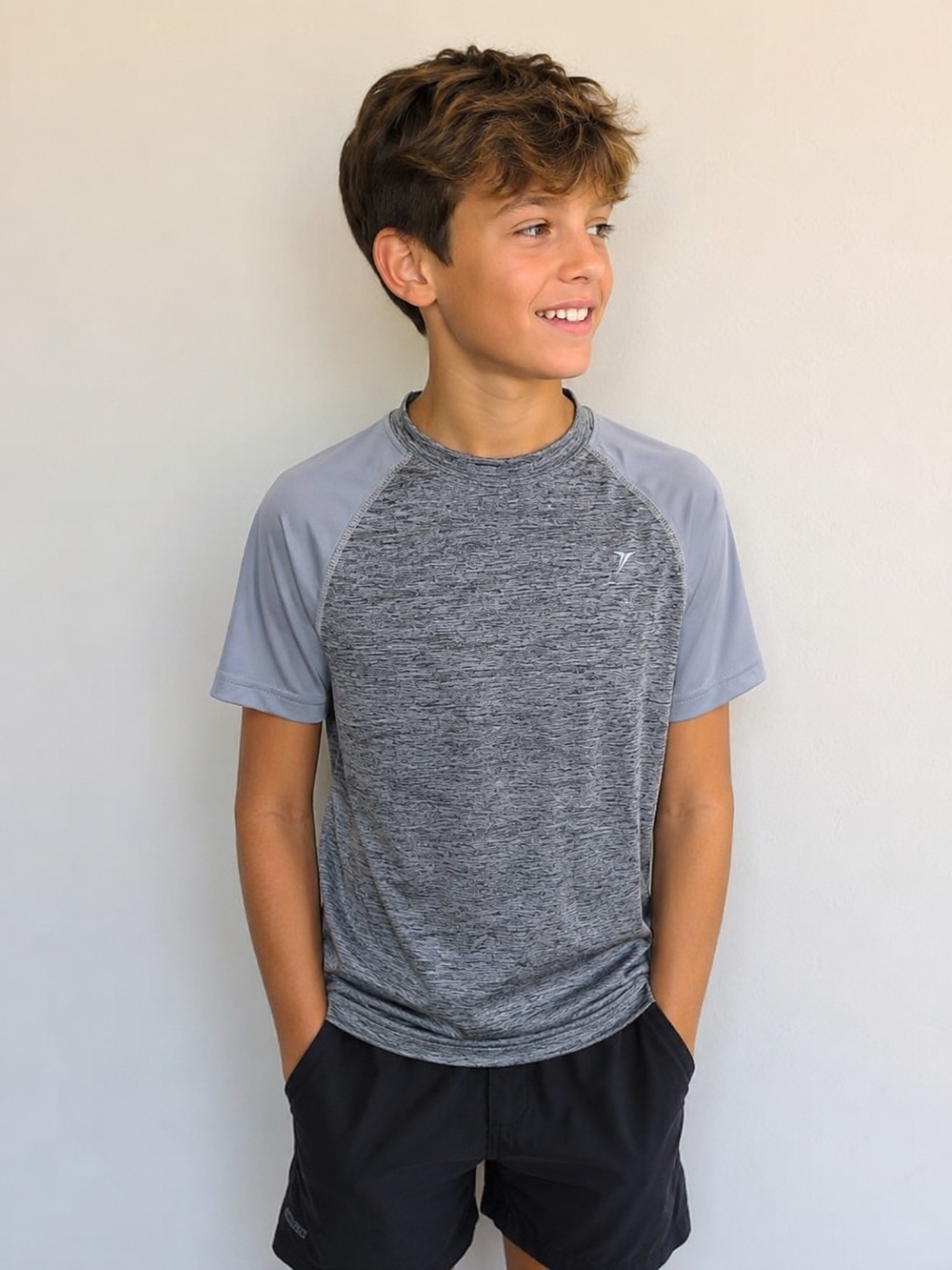 Youth Old Navy Go-Dry Boys Athletic Shirt Size 10-12 | Gray Active Tee